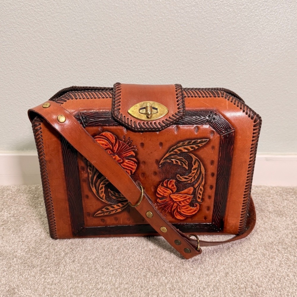 Vintage Hand Tooled Leather Floral Shoulder Bag Whipstitch Western Boho 12"
